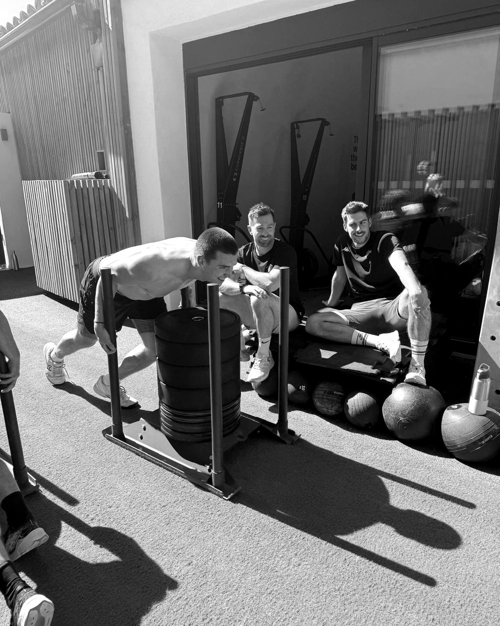 Cours d'Hyrox en extérieur à Aix-en-Provence